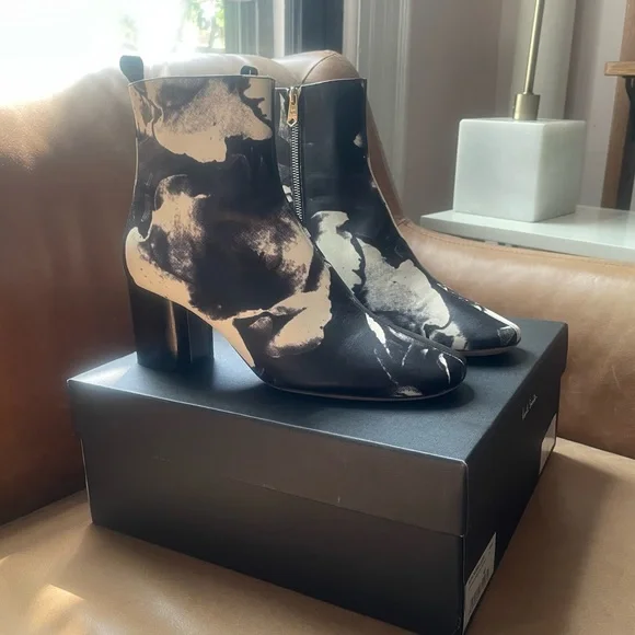 NWB Paul Smith Moss Black Rose print floral ankle boots brand new spring summer - Picture 1 of 14